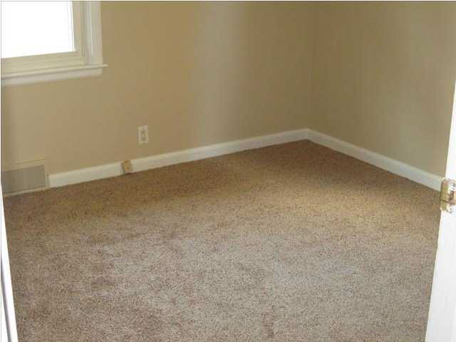 1201 South Stockwell Road Evansville, IN 47714 - Photo 7 of 15 Gallery Image 7