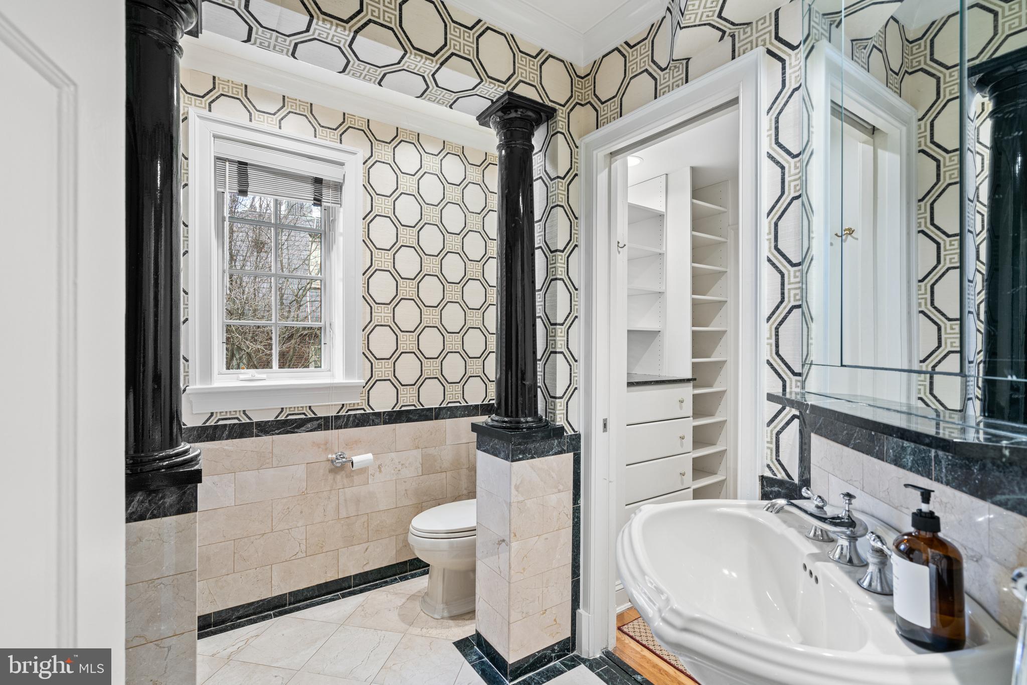 2426 Tracy Place Northwest Washington, DC 20008 - Photo 25 of 44 Bathroom