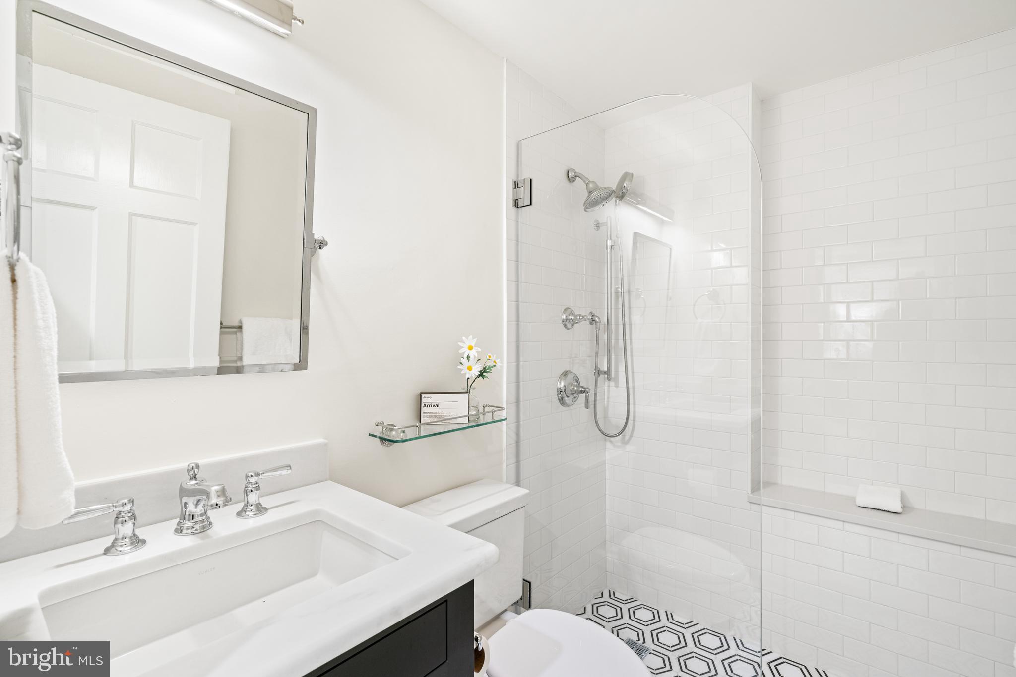 2426 Tracy Place Northwest Washington, DC 20008 - Photo 37 of 44 Bathroom