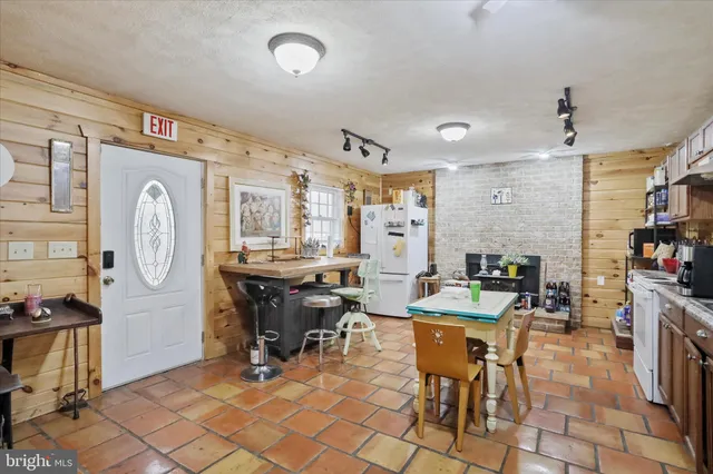 $275,000 | 21531 National Pike Northeast, Flintstone, MD 21530