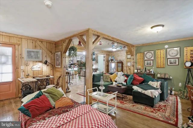 $275,000 | 21531 National Pike Northeast, Flintstone, MD 21530