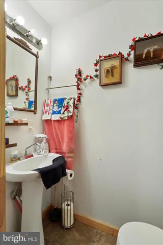 $275,000 | 21531 National Pike Northeast, Flintstone, MD 21530