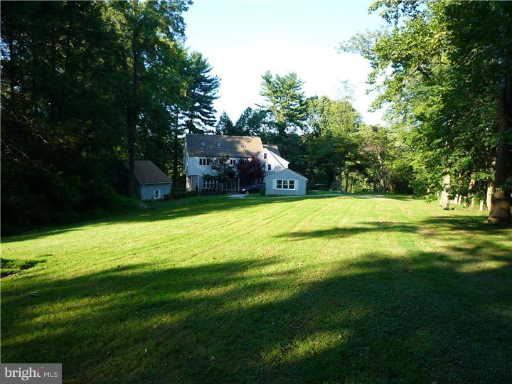 920 Crum Creek Road Media, PA 19063 - Photo 1 of 20 Exterior Back