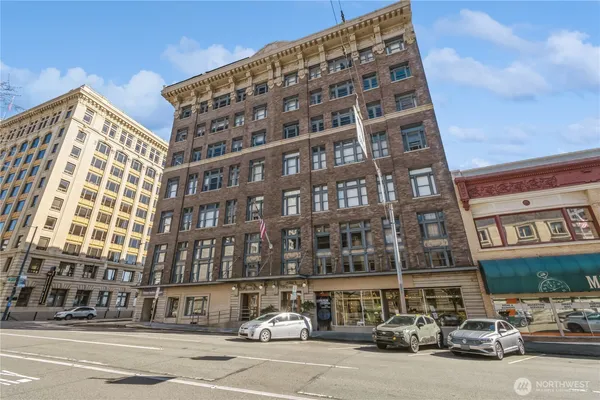 $2,650 | 1101 A Street, Unit 801, Tacoma, WA 98402