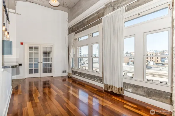 $2,650 | 1101 A Street, Unit 801, Tacoma, WA 98402