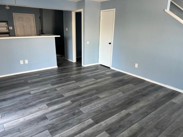 10850 Shiloh Road Dallas, TX 75228 - Photo 3 of 5 Looking toward Kitchen