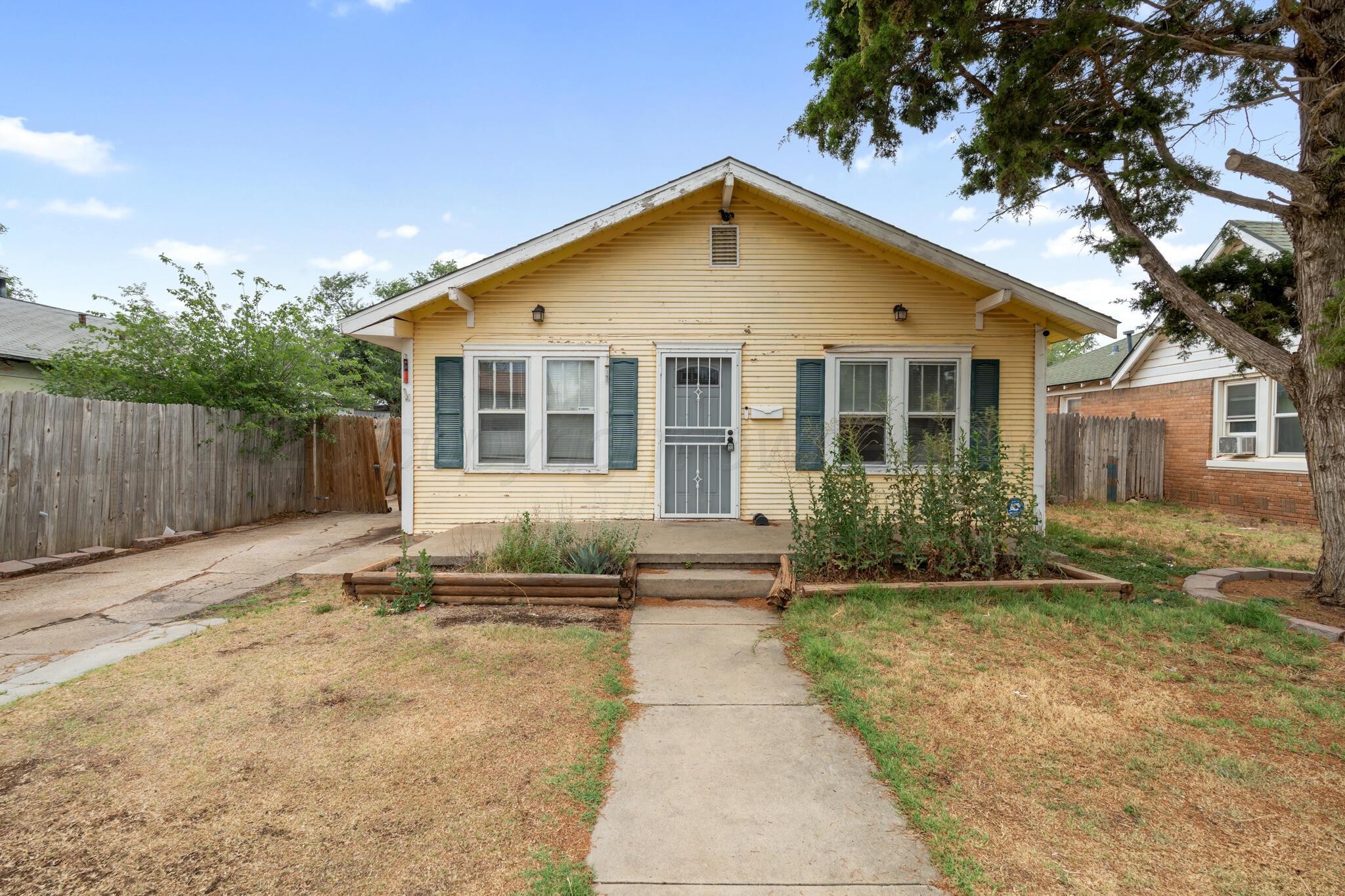 3806 South Tyler Street Amarillo, TX 79110 - Photo 1 of 12 1