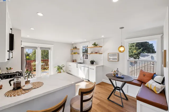$1,275,000 | 1525 Stanton Street, Alameda, CA 94501