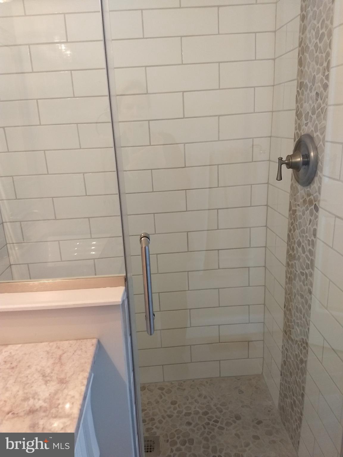 1816 Portship Road Baltimore, MD 21222 - Photo 14 of 24 Bath (Master)