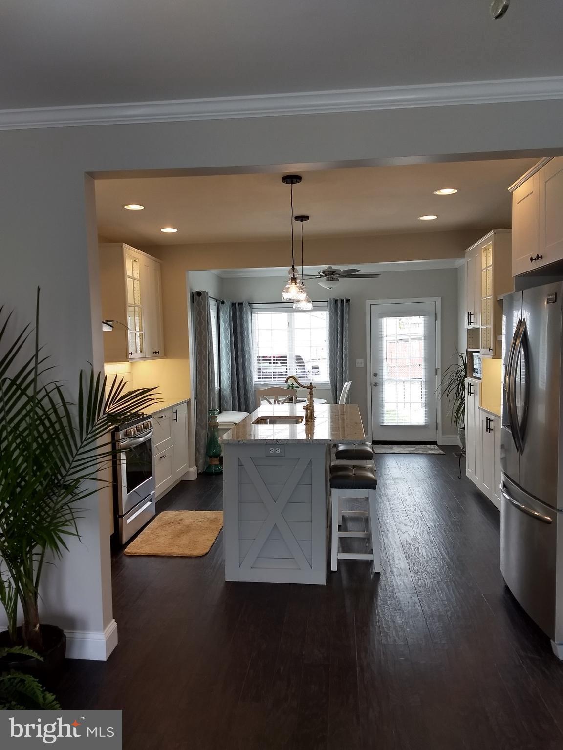 1816 Portship Road Baltimore, MD 21222 - Photo 3 of 24 Kitchen