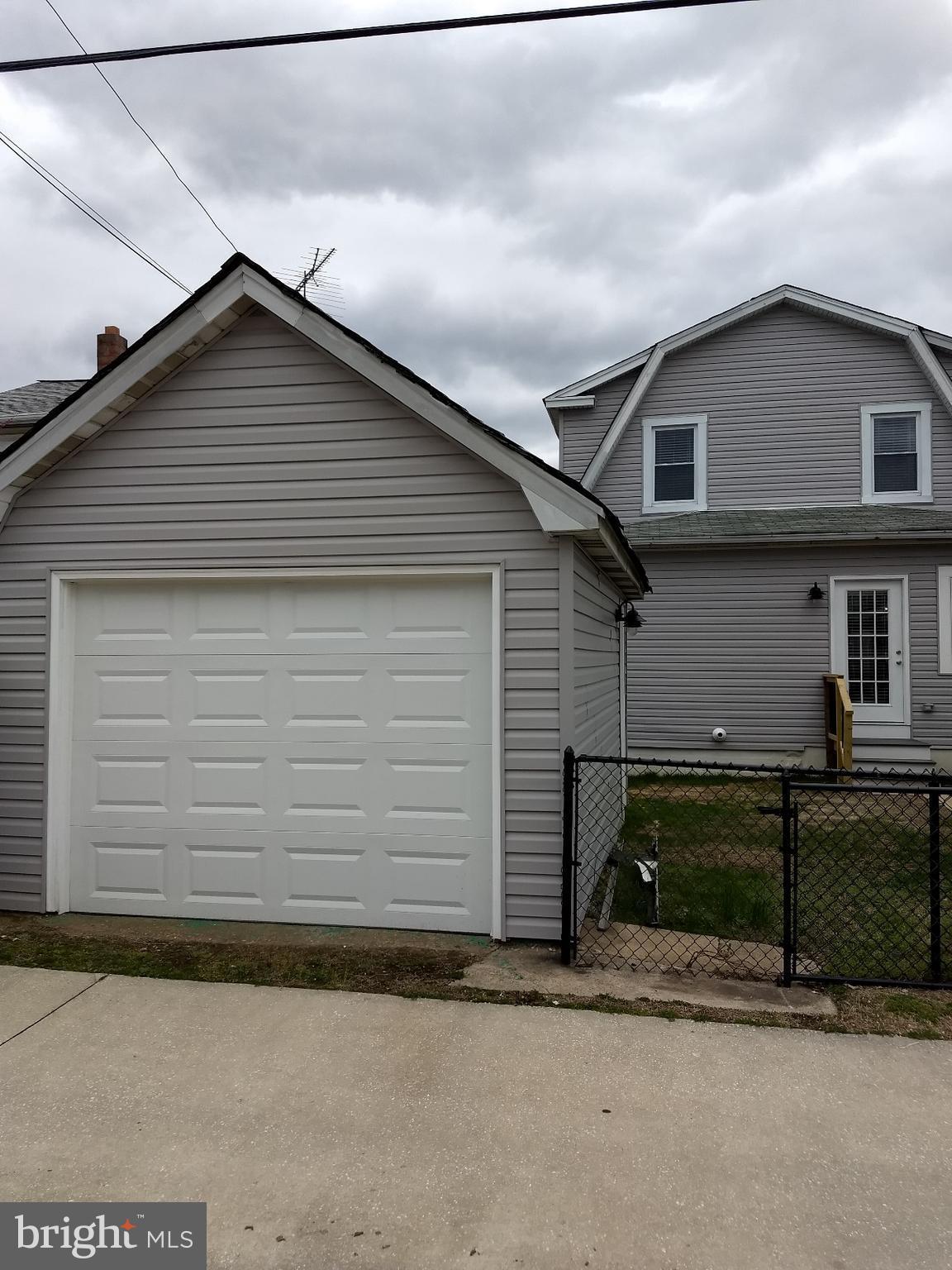 1816 Portship Road Baltimore, MD 21222 - Photo 22 of 24 Exterior (Rear)
