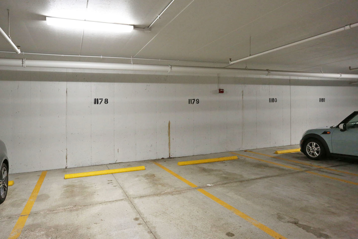 1 Itasca Place, Unit 304 Addison, IL 60143 - Photo 23 of 25 a view of parking garage