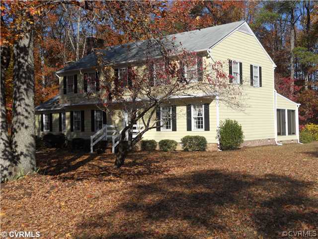 8100 Sinclair Road Mechanicsville, VA 23111 - Photo 1 of 12 Exterior Front