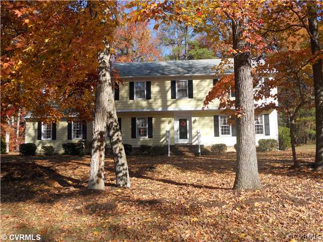 8100 Sinclair Road Mechanicsville, VA 23111 - Photo 2 of 12 Exterior Front