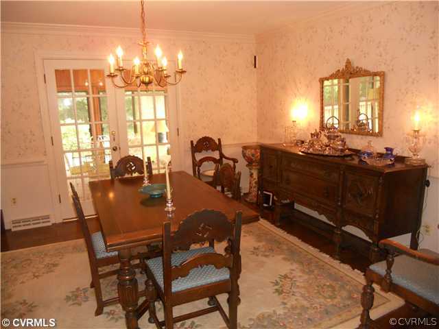8100 Sinclair Road Mechanicsville, VA 23111 - Photo 6 of 12 Dining Room - Formal Dining Rm w/wood floor & fren
