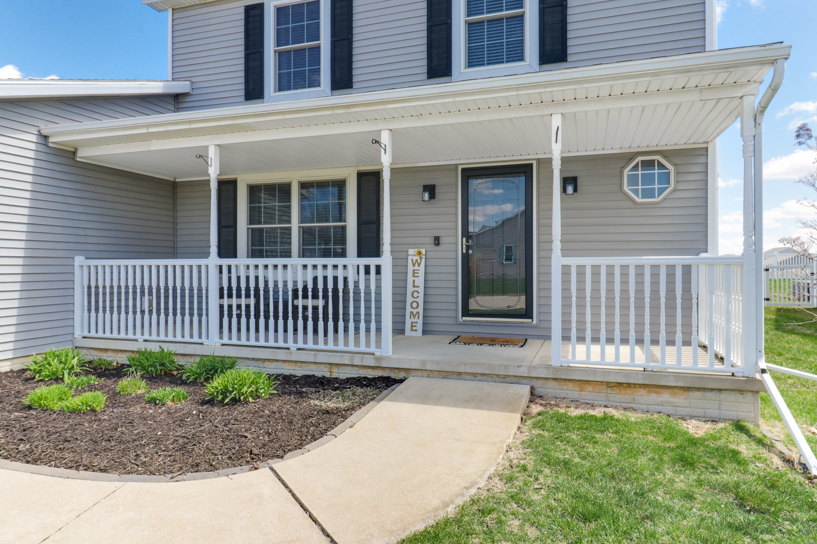 1820 Chuck Murray Drive Normal, IL 61761 - Photo 2 of 46 a front view of a house