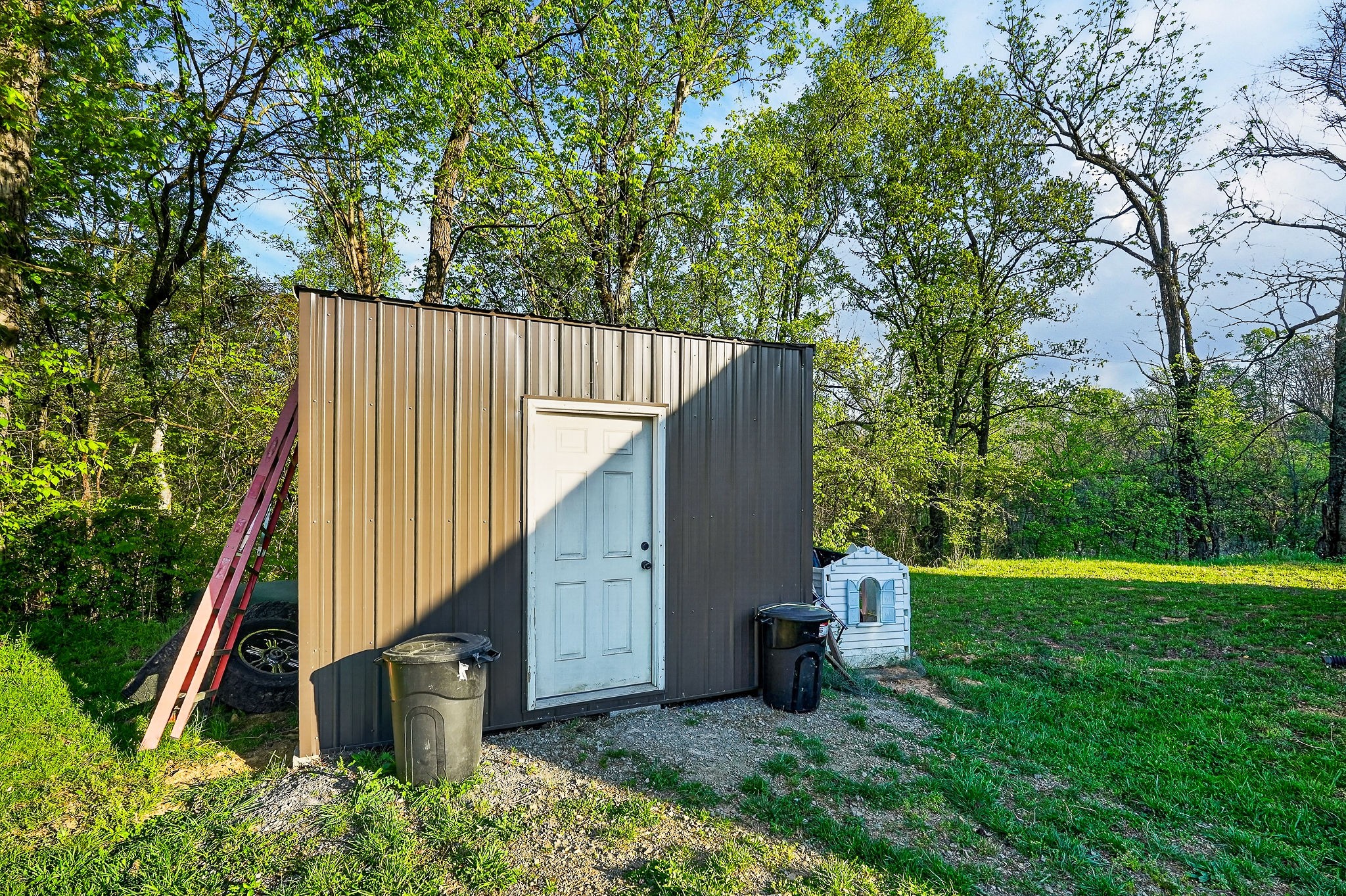3820 Jefferson Road Smithville, TN 37166 - Photo 26 of 31 a garden view with a seating space