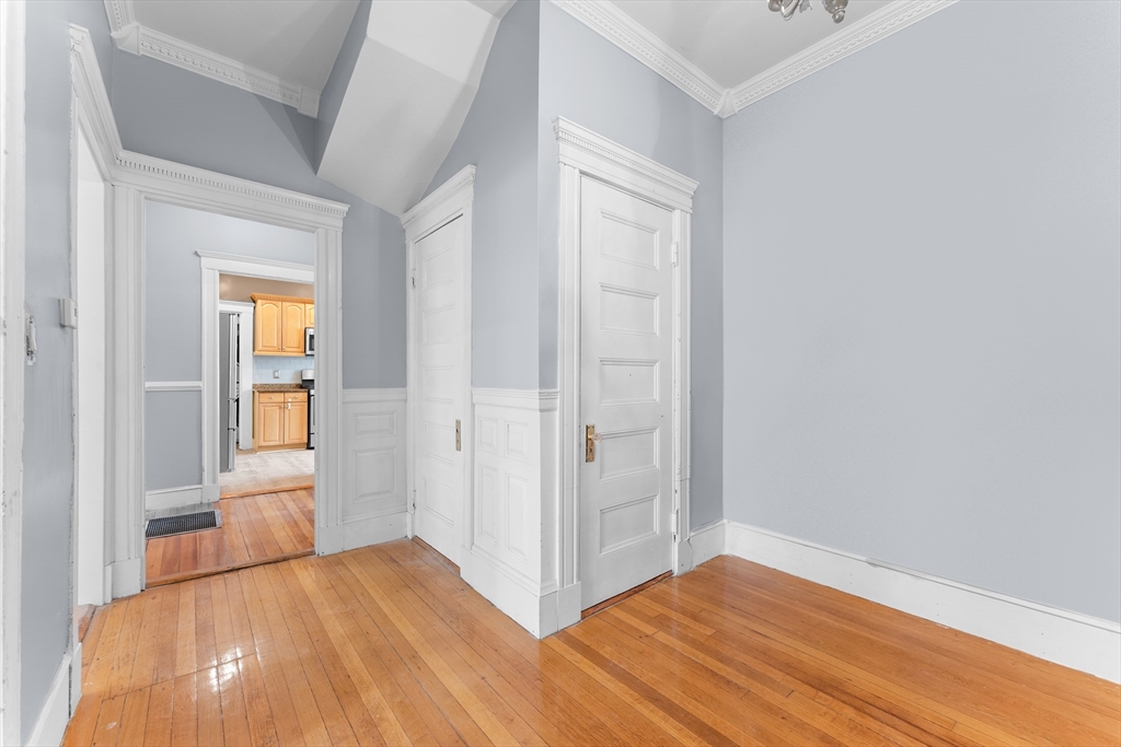 9 Abbotsford Street, Unit 1 Boston, MA 02121 - Photo 6 of 22