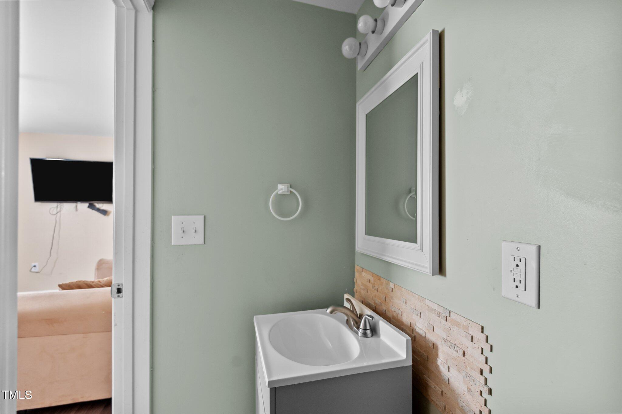 110 Ridge Bathroom 1 - View 1