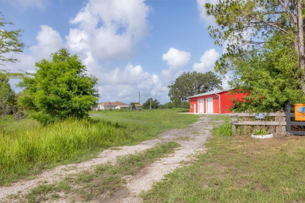 3045 Logue Road Myakka City, FL 34251 - Photo 3 of 31