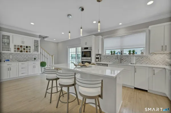 $1,295,000 | 35 Terrace Place, Unit 1, Stamford, CT 06902