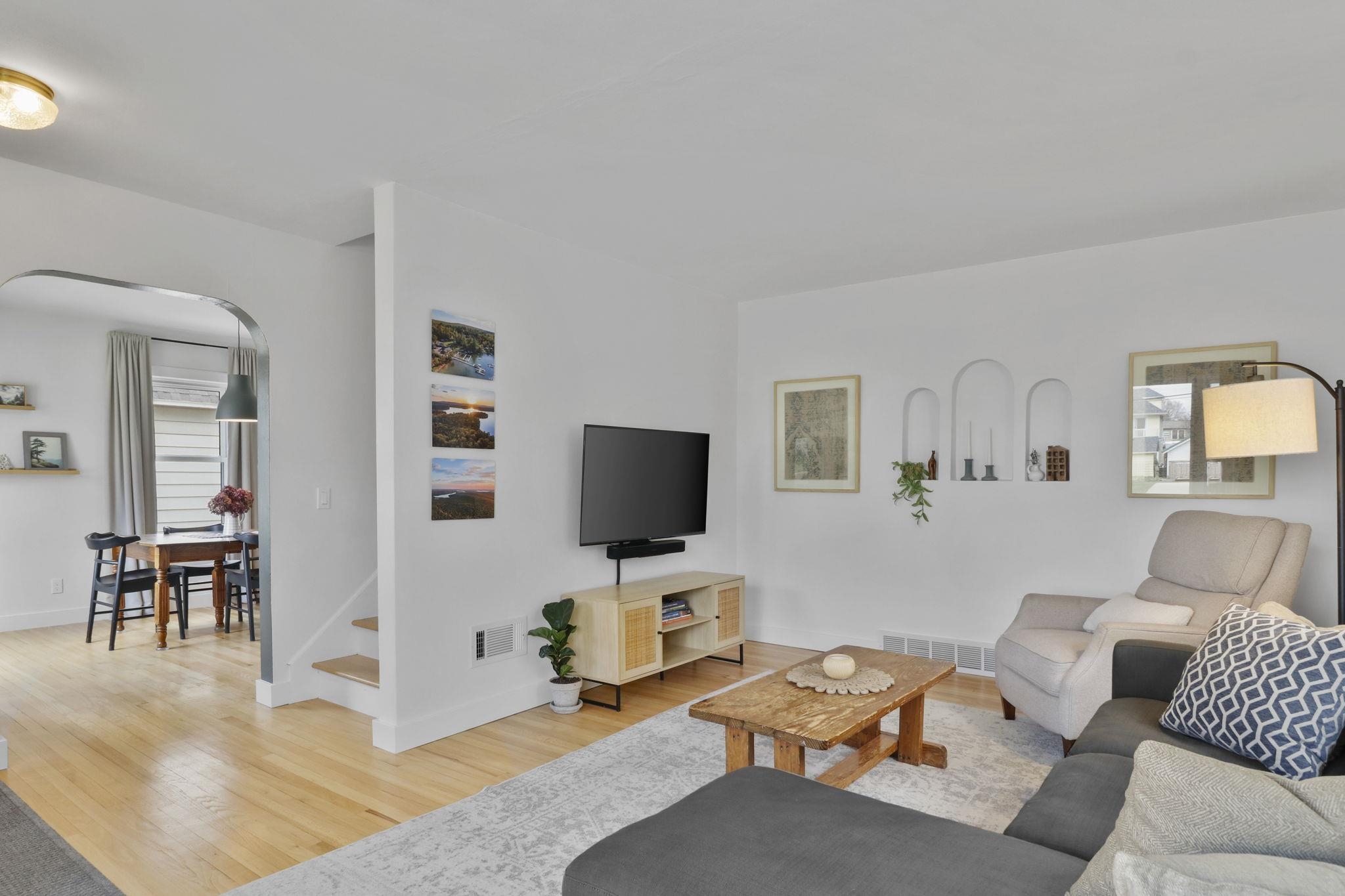 2741 Milwaukee Street Madison, WI 53704 - Photo 7 of 35