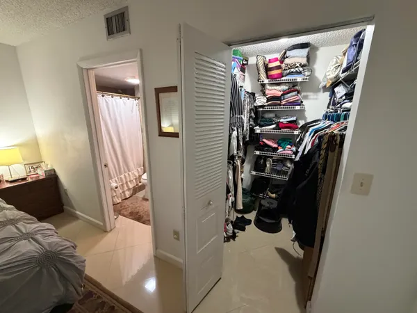 $1,950 | 7380 Northwest 18th Street, Unit 204, Margate, FL 33063