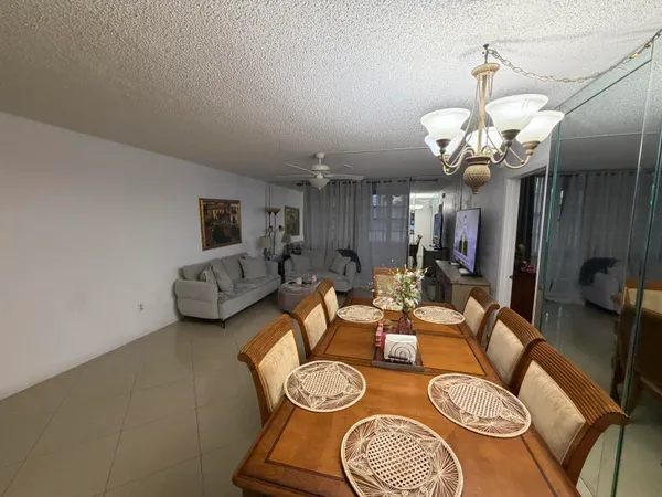 $1,950 | 7380 Northwest 18th Street, Unit 204, Margate, FL 33063