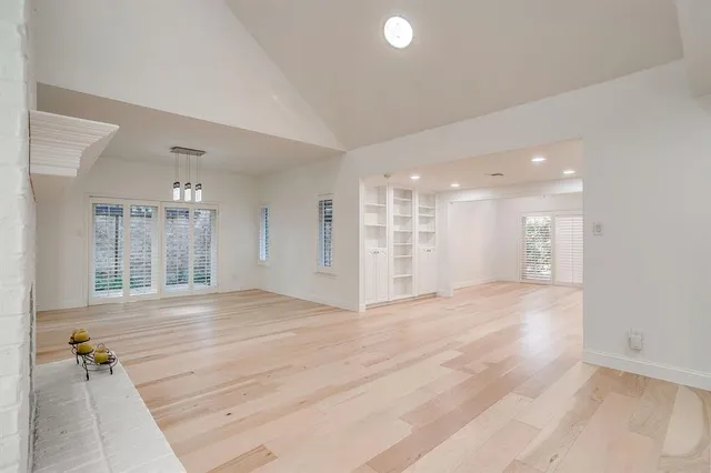 a view of an empty room and window