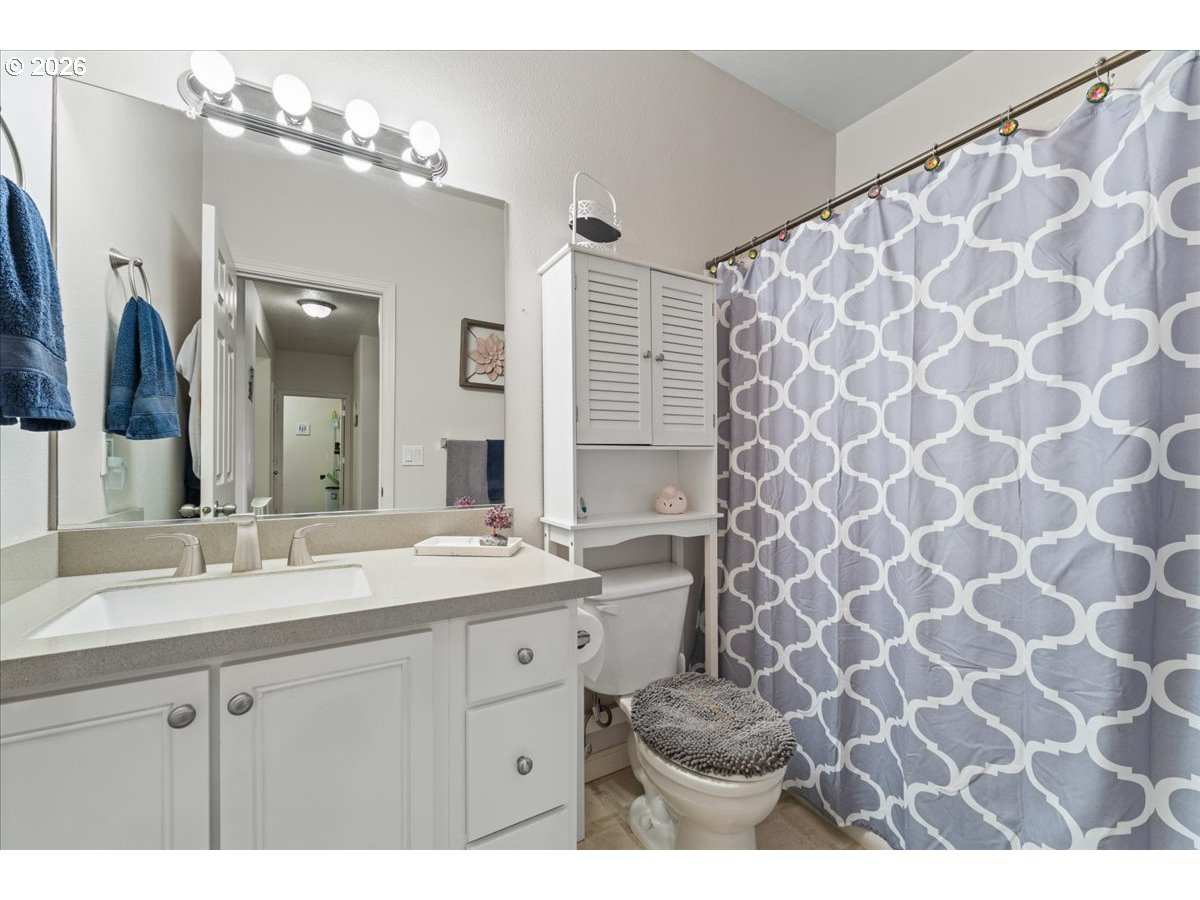 4604 Southwest 11th Street Gresham, OR 97080 - Photo 24 of 35