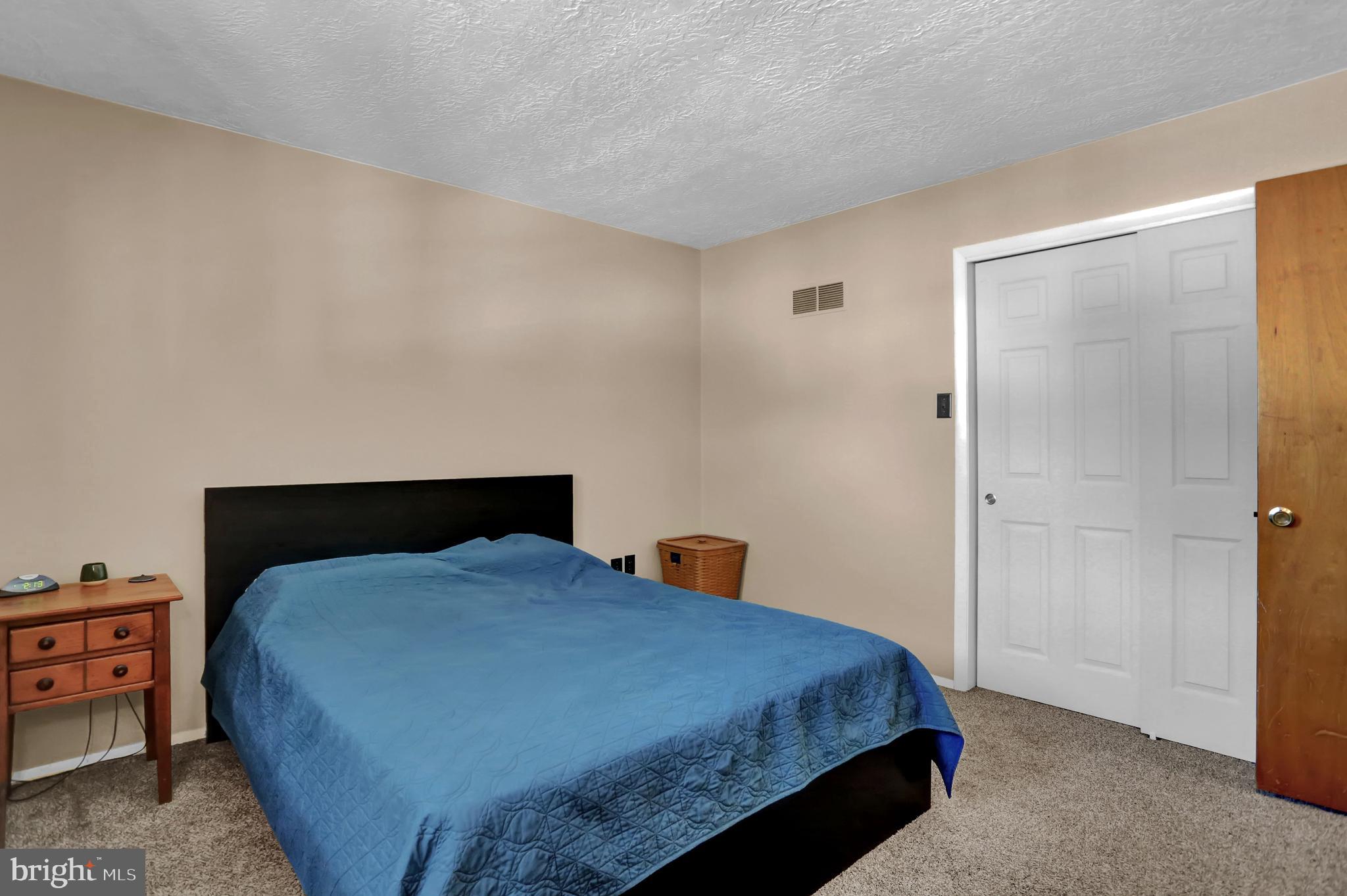 2230 Chestnut Road York, PA 17408 - Photo 25 of 38