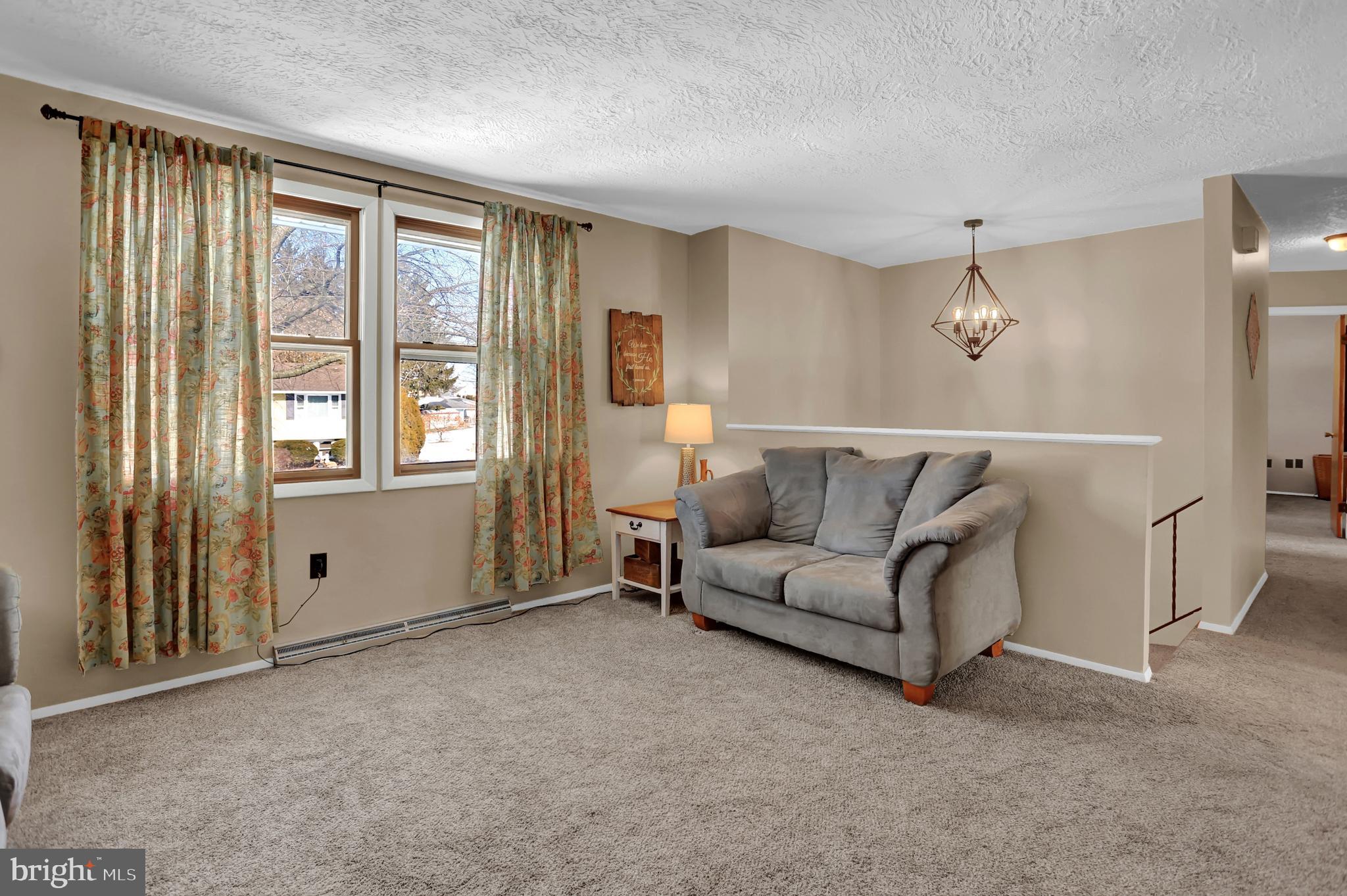 2230 Chestnut Road York, PA 17408 - Photo 7 of 38