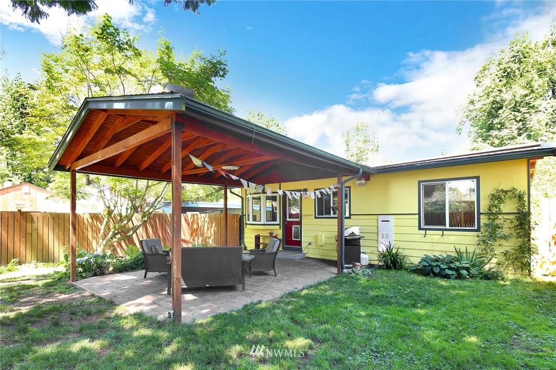 5049 Anderson Road Blaine, WA 98230 - Photo 16 of 25 Gallery Image 16