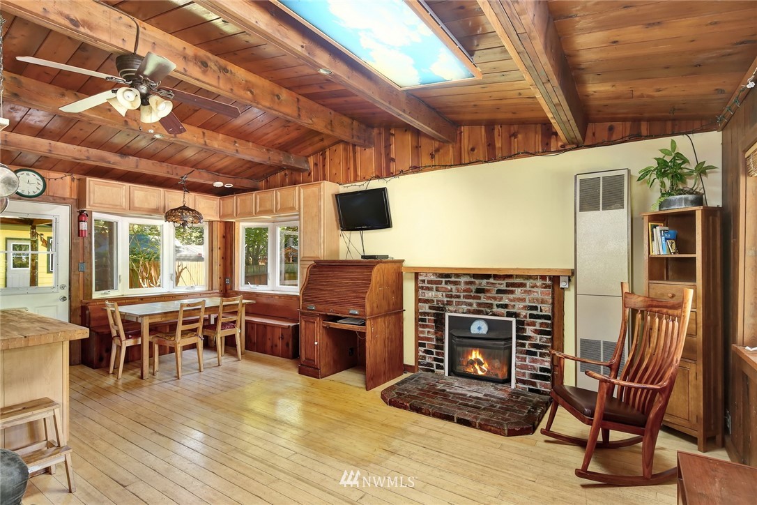 5049 Anderson Road Blaine, WA 98230 - Photo 4 of 25 Gallery Image 4