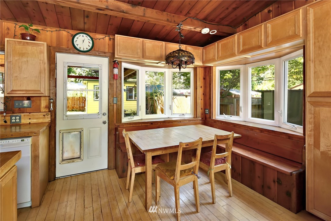 5049 Anderson Road Blaine, WA 98230 - Photo 9 of 25 Gallery Image 9