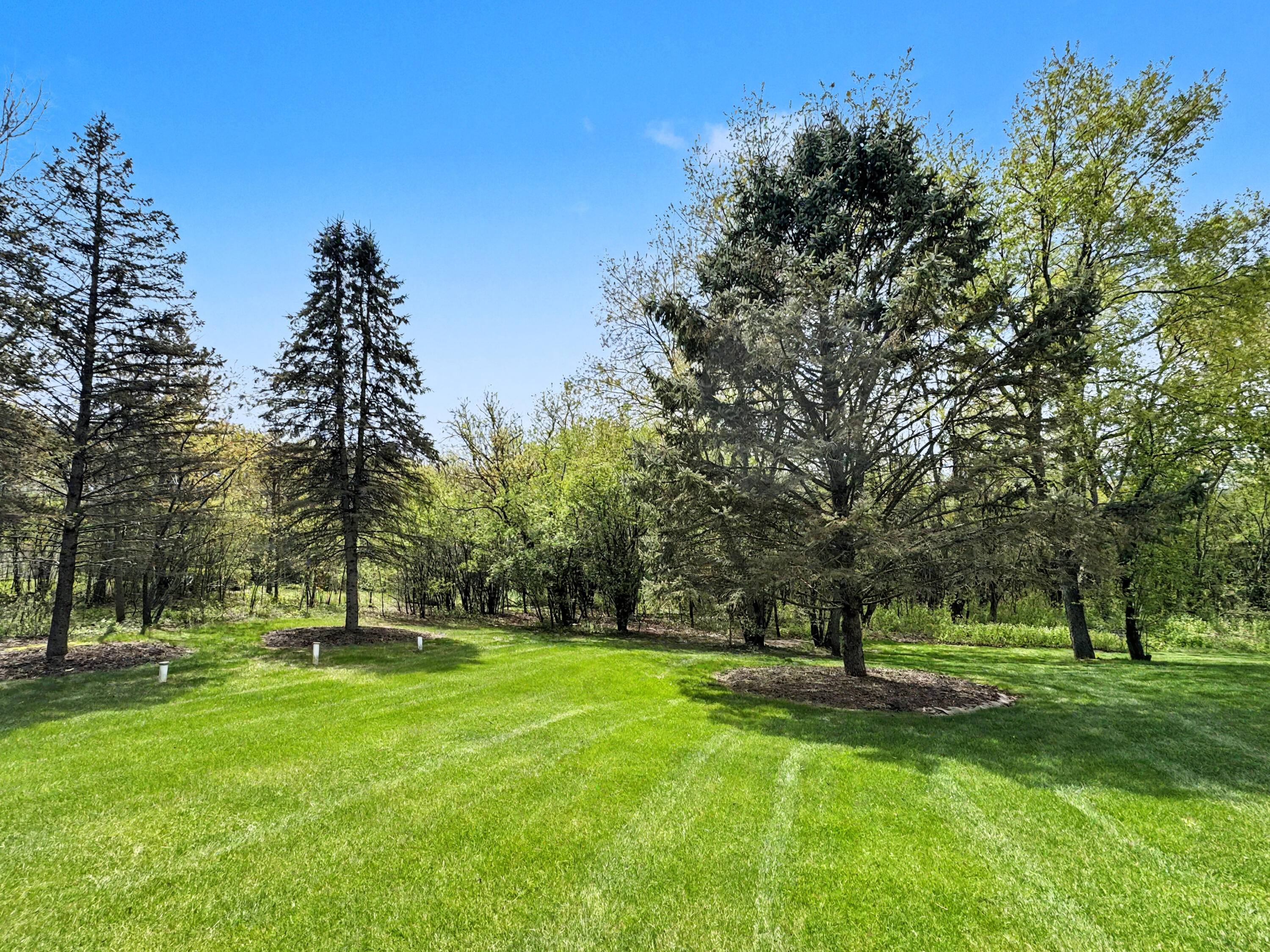 W291-s5245 Ridgefield Road Waukesha, WI 53189 - Photo 37 of 44 Beautiful Landscape with tons of room to enjoy