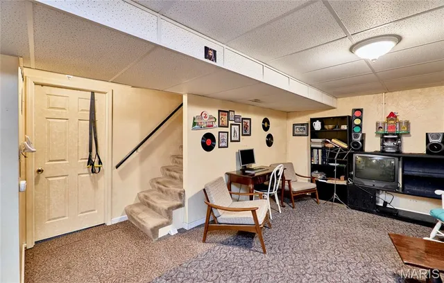 $218,000 | 917 Hawthorn Avenue, St. Charles, MO 63301