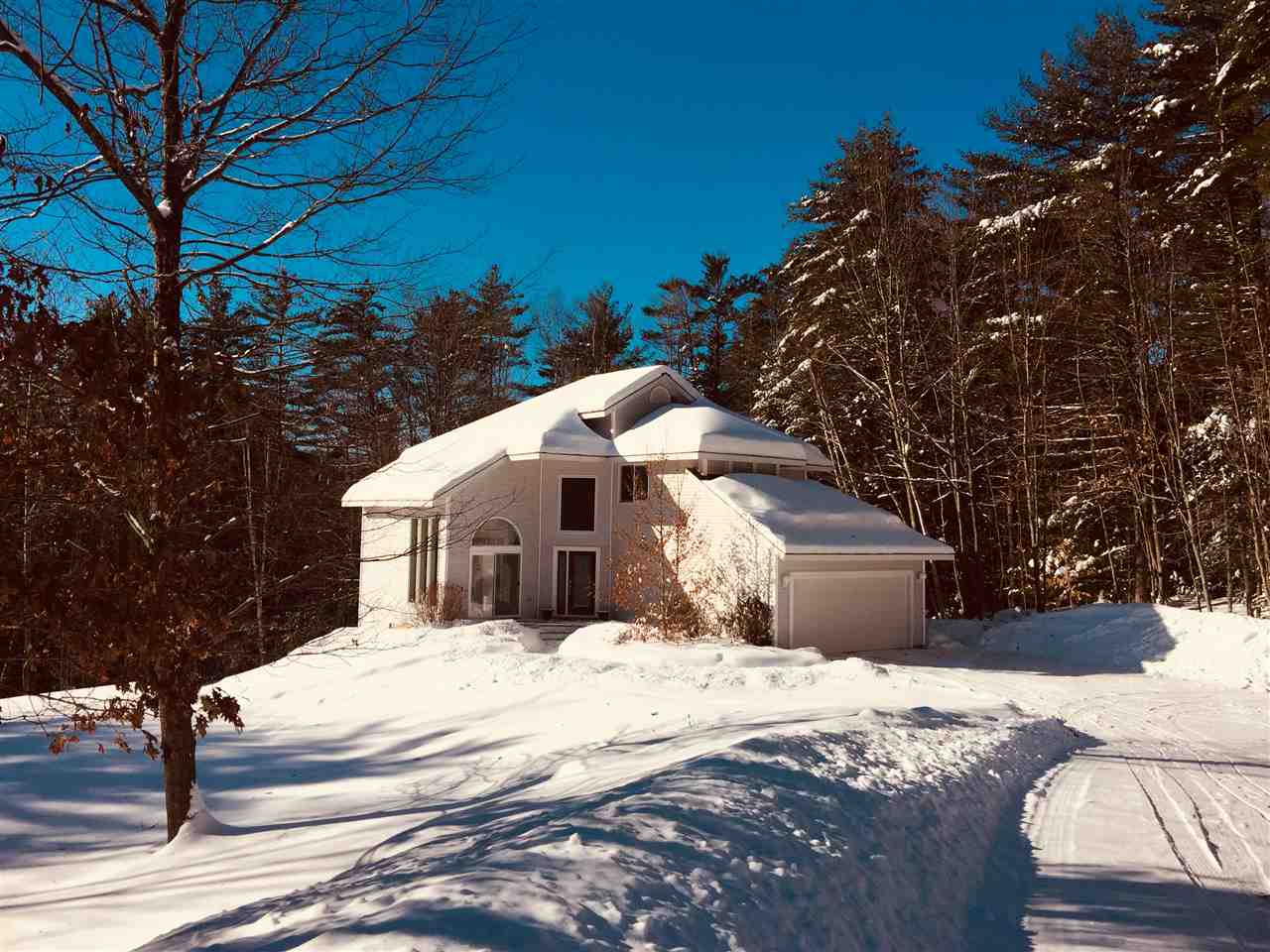 121 Anderson Hill Road Enfield, NH 03748 - Photo 1 of 38 Gallery Image 1