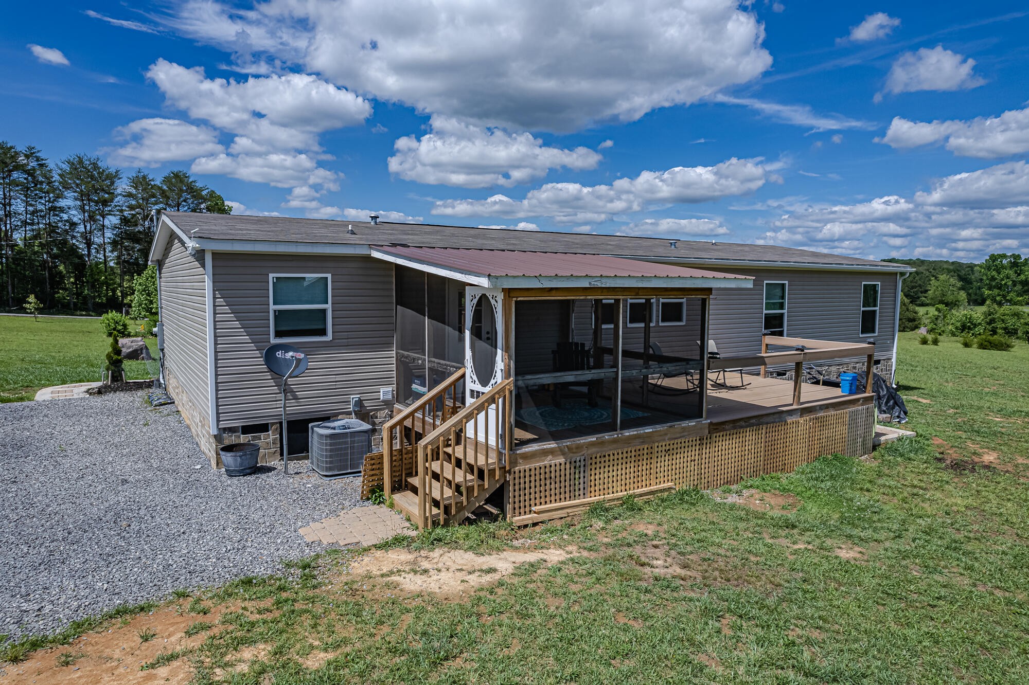 1310 Chestuee Road Delano, TN 37325 - Photo 6 of 36 Gallery Image 6