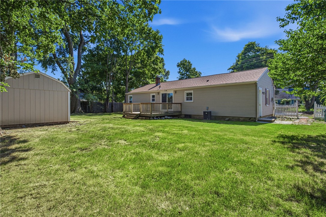 132 Potowomut Road Warwick, RI 02818 - Photo 30 of 37