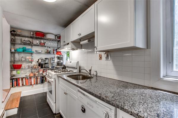 126 Kilsyth Road, Unit 4 Boston, MA 02135 - Photo 3 of 24