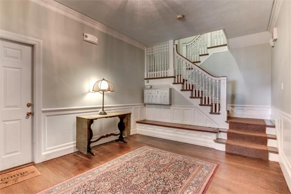 126 Kilsyth Road, Unit 4 Boston, MA 02135 - Photo 7 of 24