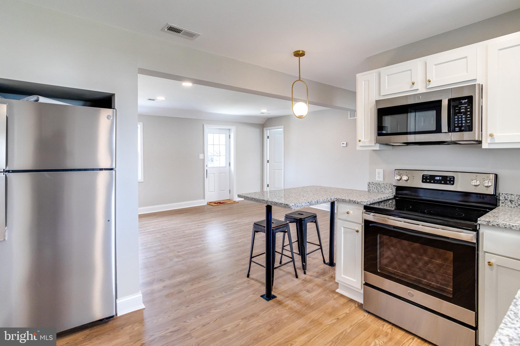 3513 Sollers Point Road Dundalk, MD 21222 - Photo 14 of 55