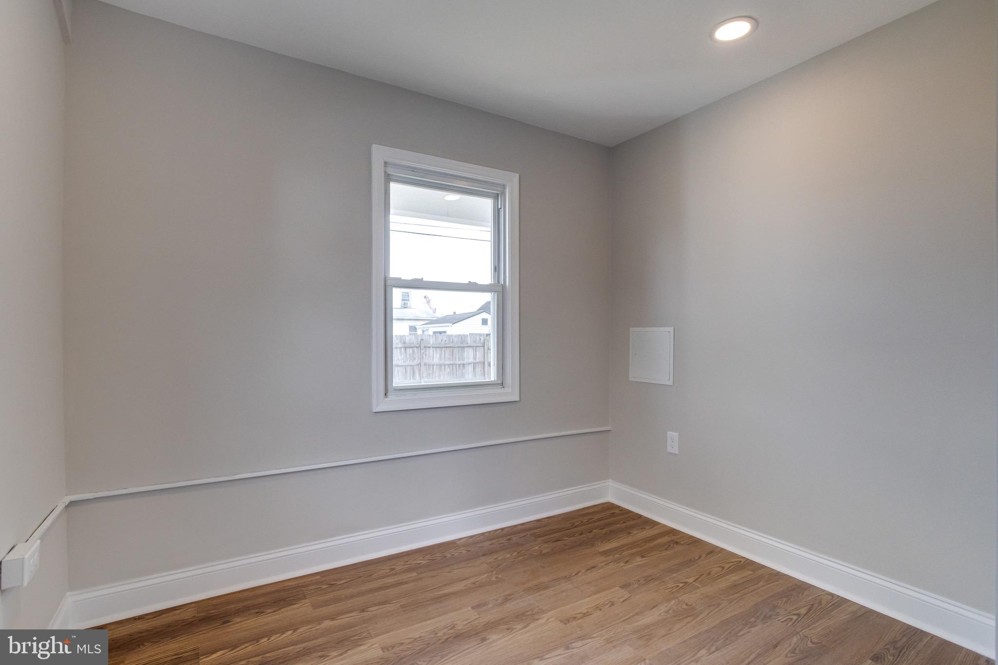 3513 Sollers Point Road Dundalk, MD 21222 - Photo 24 of 55