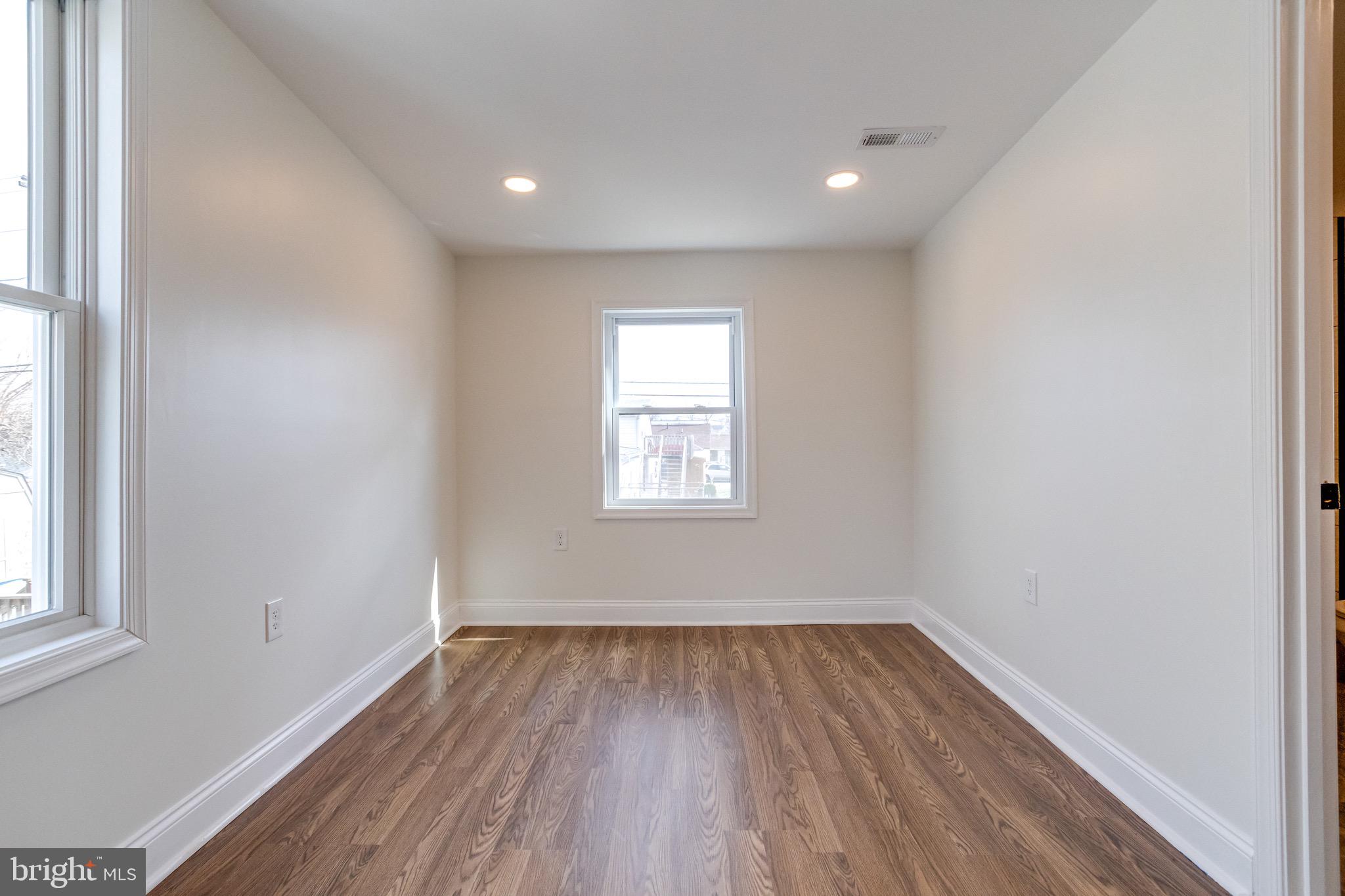 3513 Sollers Point Road Dundalk, MD 21222 - Photo 28 of 55