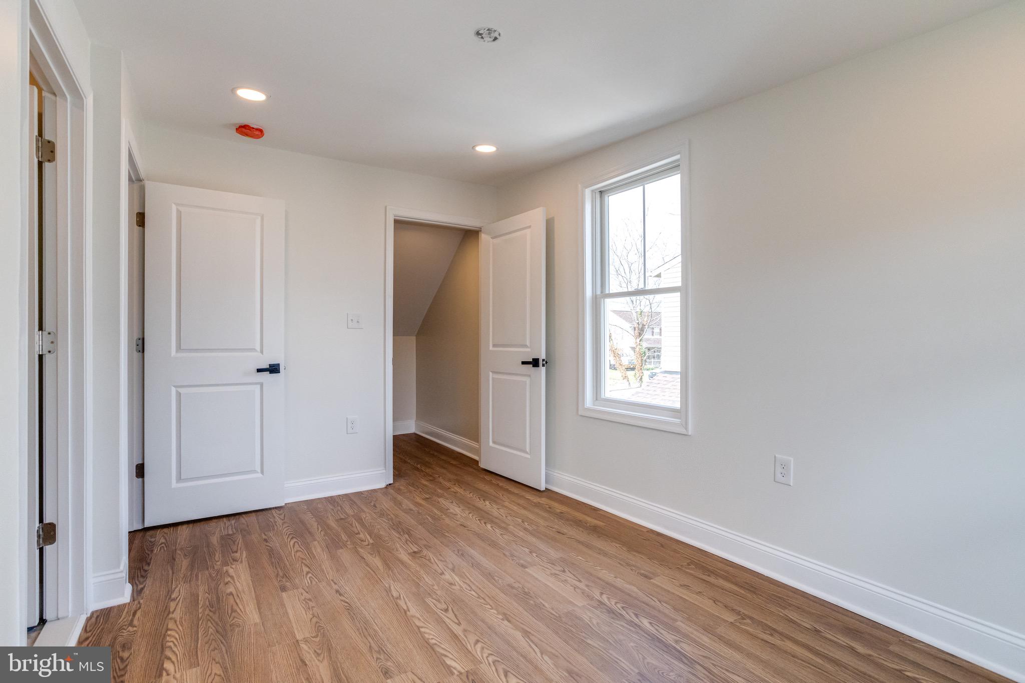 3513 Sollers Point Road Dundalk, MD 21222 - Photo 32 of 55