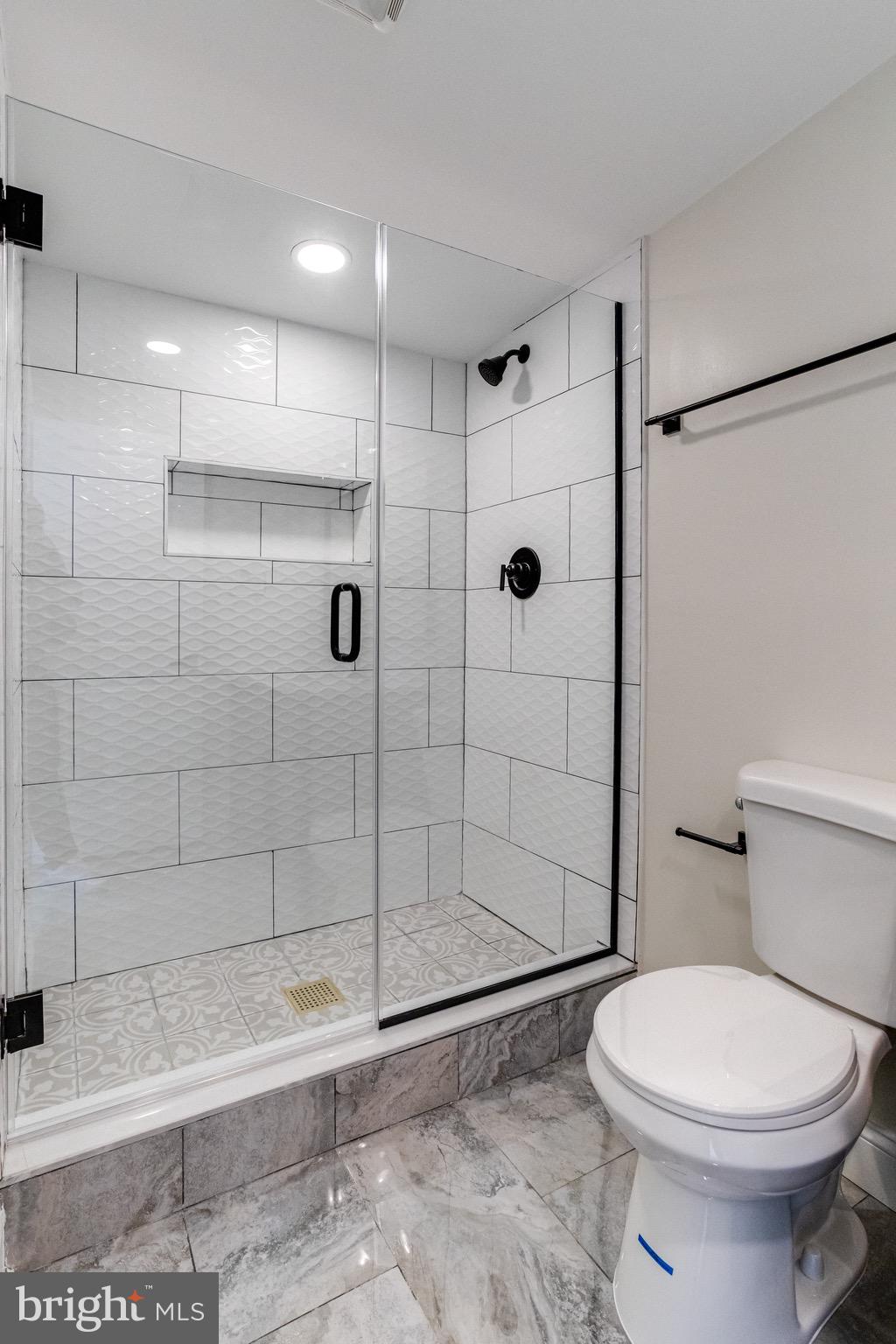3513 Sollers Point Road Dundalk, MD 21222 - Photo 35 of 55