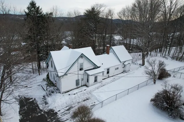 $400,000 | 3 Webster Street, Plymouth, NH 03264