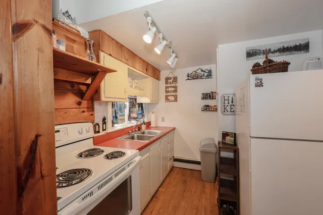 $400,000 | 3 Webster Street, Plymouth, NH 03264