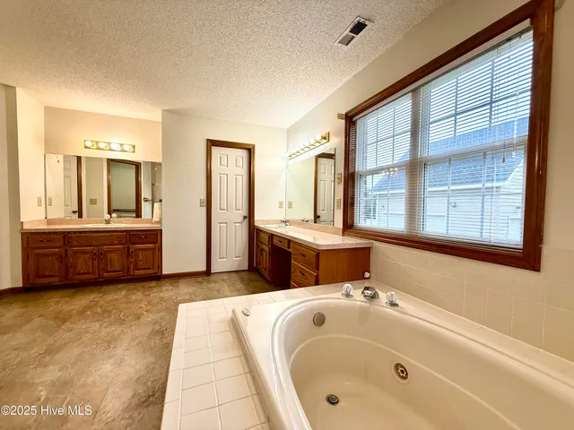 $535,000 | 510 Robin Lane, Edenton, NC 27932